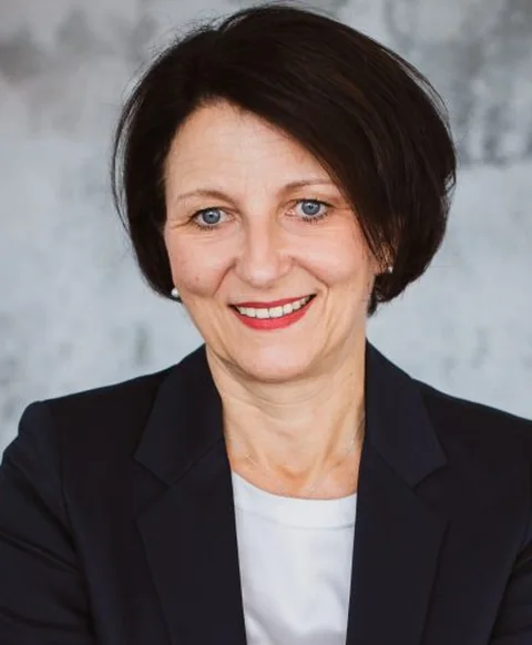 Porträt von Claudia Kreis