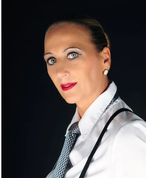 Porträt von Suzanne Claire Bargheer