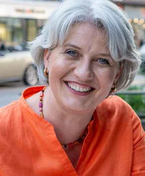 Porträt von Stefanie Wiesemann
