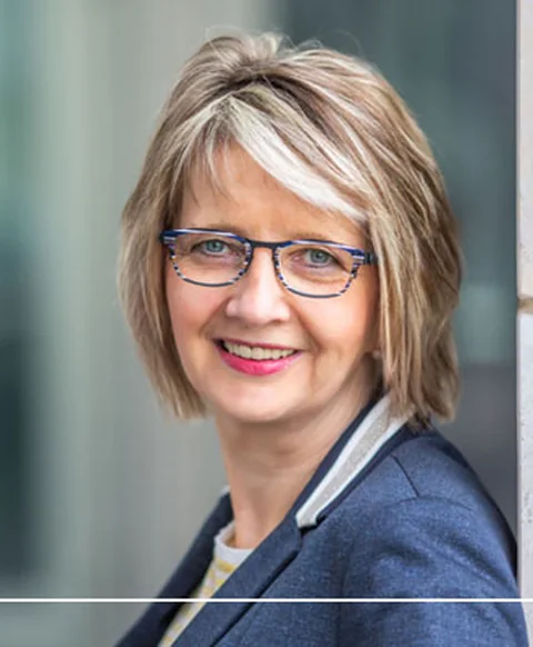 Porträt von Monika Wolking