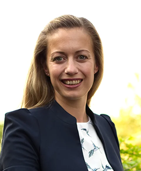 Porträt von Claudia Alsleben