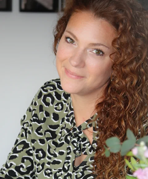 Porträt von Jasmin Funk