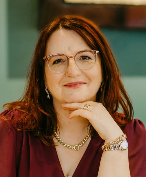 Porträt von Jeanette Scheuernstuhl